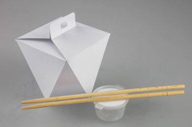Mok-up kutuları yemek Wok çubuk şeklinde kulplu