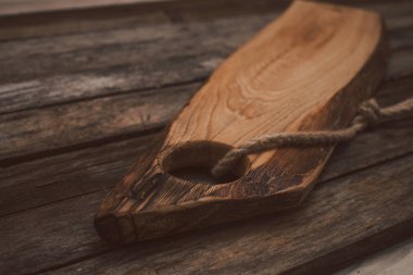 Yönetim Kurulu eski kurullarında kesme meşe