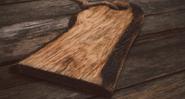 Yönetim Kurulu eski kurullarında kesme meşe