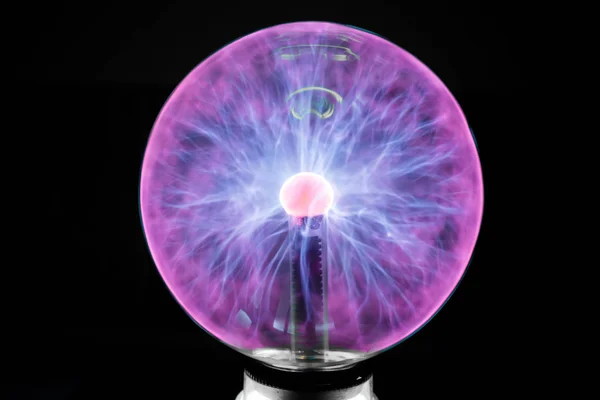 黑色背景上的魔术灯 能量内球 — 图库照片