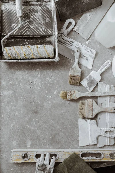 Tools Finishing Rooms Concrete Floor Background — Stock Photo, Image