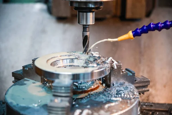 Drilling Machine Makes Hole Metal Product Coolant Pouring Drill — Stock Photo, Image