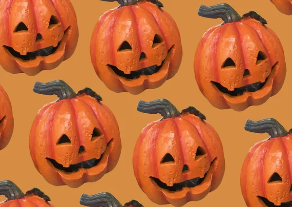 Patrón Calabaza Halloween Aislado Sobre Fondo Naranja Figura Decorativa Calabaza —  Fotos de Stock