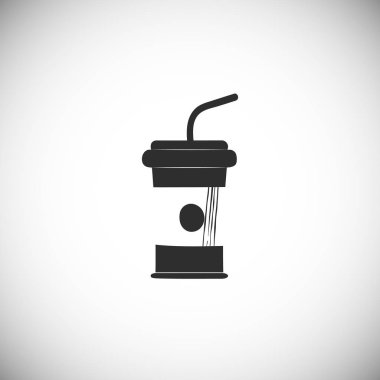 Beyaz arka planda izole edilmiş samanlı kağıt bardak