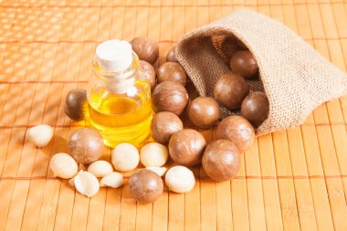 Macadamia fıstığı - Macadamia integrifolia