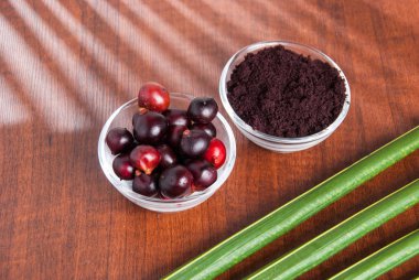 amazon acai meyve.