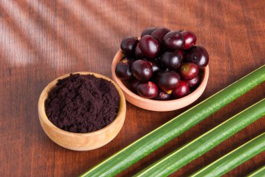 amazon acai meyve.