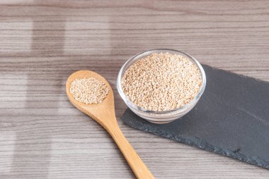 Ahşap - Chenopodium quinoa quinua taneleri