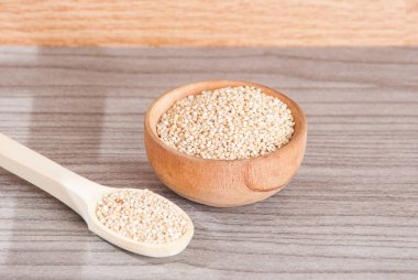 Ahşap - Chenopodium quinoa quinua taneleri