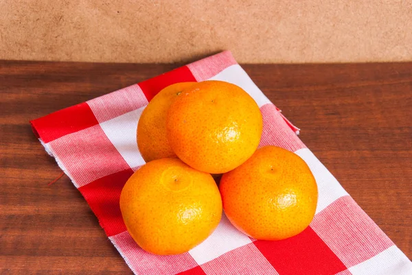 Jeruk Mandarin Dan Buah Vitamin Alami Yang Manis Stok Gambar