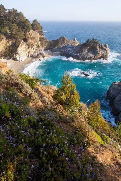 Hermosa Mcway Cae Primavera Costa Big Sur California Atardecer — Foto de Stock