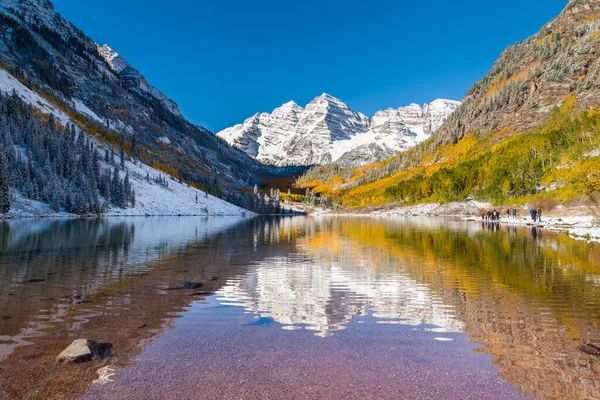 Turist Vid Maroon Klockor Nationalpark Aspen — Stockfoto