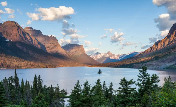 Mary Lake Ilha Ganso Selvagem Parque Nacional Glacier — Fotografia de Stock