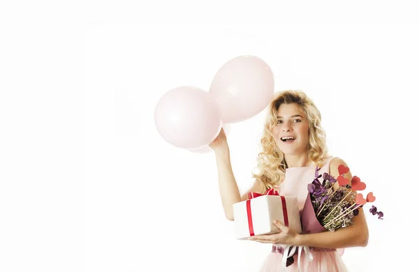 Junge Schöne Mädchen Mit Einem Weißen Geschenk Mit Roter Schleife — Stockfoto