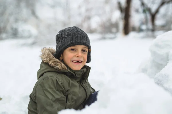 Portrait Happy Boy Playing Outdoor Snow — Stock Photo, Image