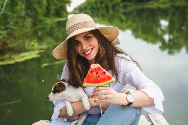 Bra sätt att tillbringa sommardagar — Stockfoto