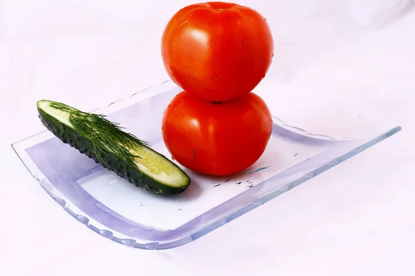 Yaz yiyecek, taze sebze ve otlar camına natürmort.