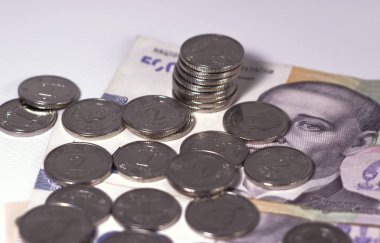 para faturaları üzerinde yalan pennies Ukrayna görünümünün.