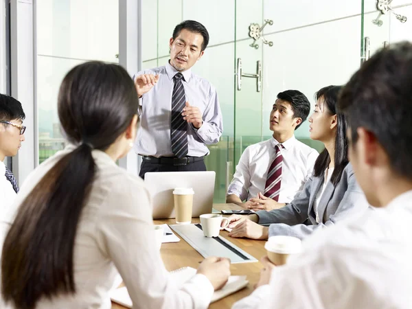 Asian Business Manager Talking Team Meeting Modern Office Stock Picture