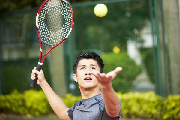 Jeune Asiatique Adulte Homme Jouer Tennis — Photo