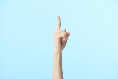 insan eli bir numara gösteren