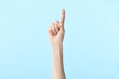 insan eli bir numara gösteren