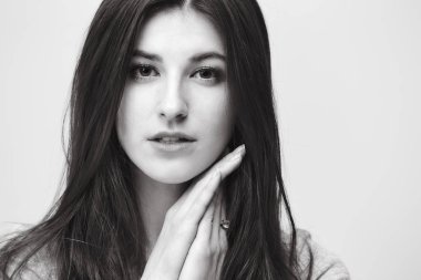 Kafkas kadınının siyah beyaz portresi