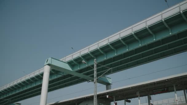 高速公路上的慢动作立交桥 — 图库视频影像