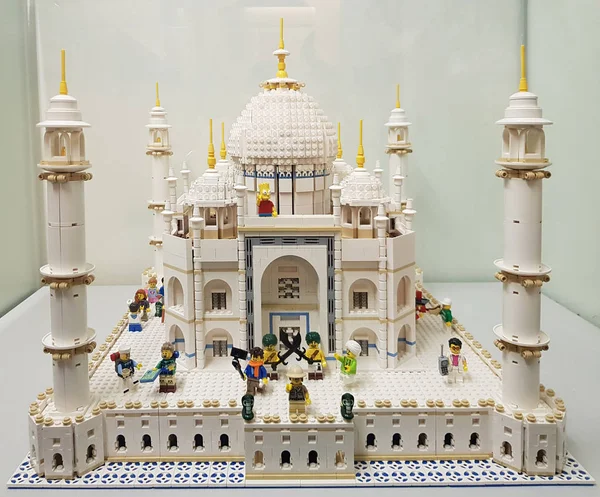 tasarımcı modelinden cami