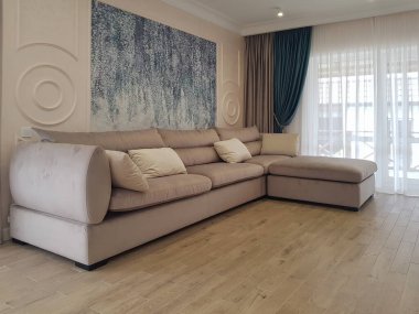 Kanepeli modern oturma odası