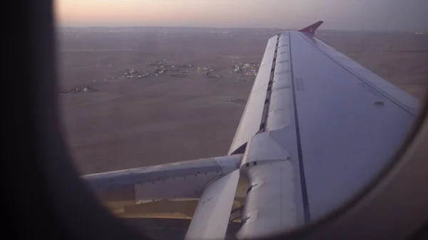 Landing Amman Queen Alia International Airport Gezien Vanuit Vliegtuig Venster — Stockfoto