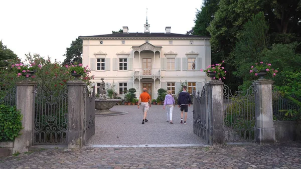 Old Beautiful French Mansion Garden Basileia Suíça Junho 2018 — Fotografia de Stock