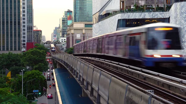 Bangkok Skytrain - ticari olarak kullanılabilir