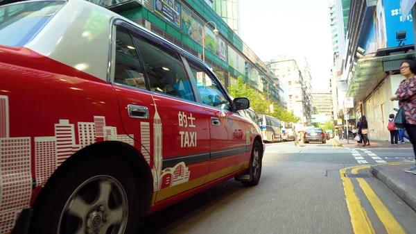 Hong Kong Red taksi - Hong Kong - Nisan, 2018 sürüş