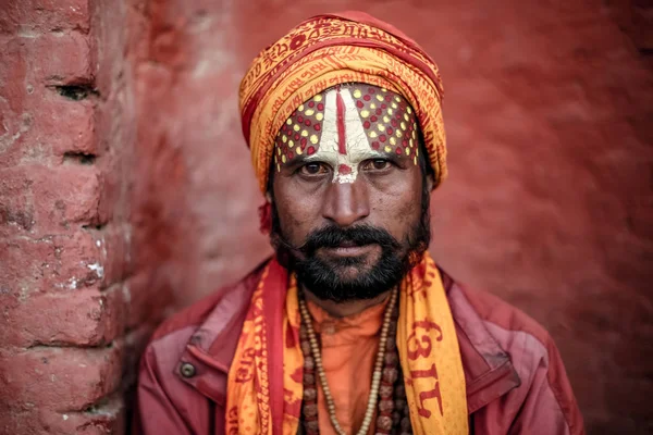 Katmandú Nepal Noviembre 2018 Santo Hindú Con Expresión Neutral Posando — Foto de Stock