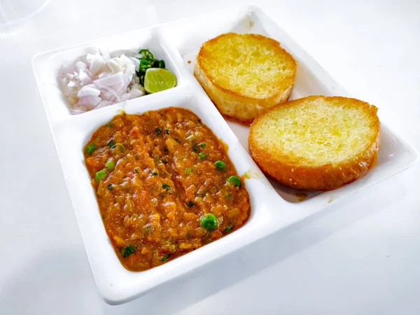 Pav Bhaji Curry Vegetal Grosso Frito Servido Com Pão Macio — Fotografia de Stock