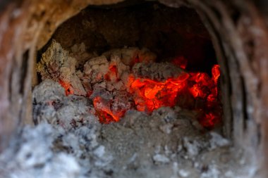 Yakacak odun, parlayan Kömür yakma