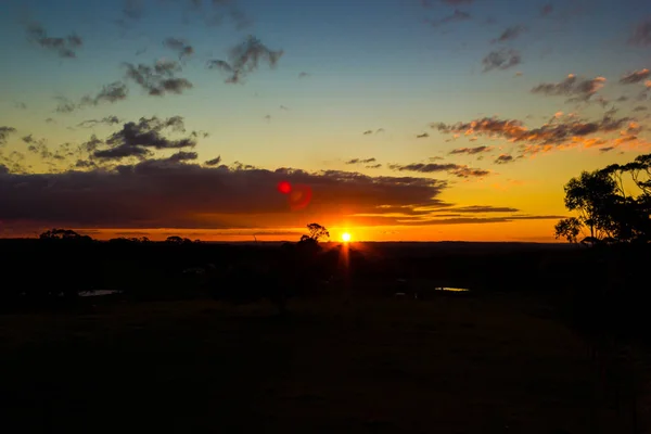 Puesta Sol Sobre Outback Australiano Australia — Foto de Stock