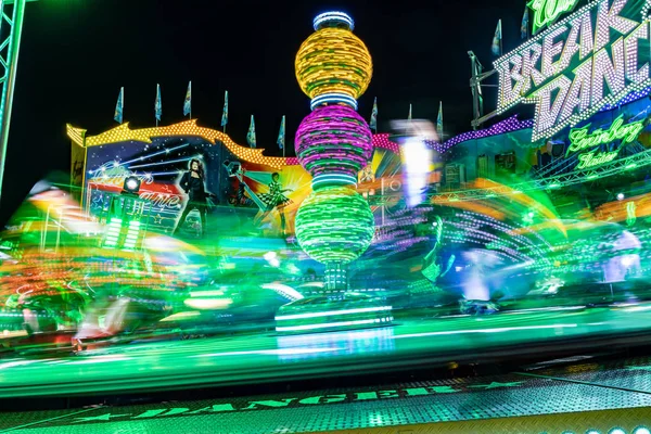 Monaco di Baviera, Germania, 2019 24 settembre: Breakdancer fun Ride, Oktoberfest, Baviera — Foto Stock