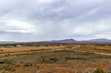 Augusta Limanı 'na giden taşra yolu, Güney Avustralya, Flinders Range