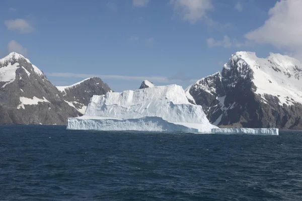 Paysage Antarctique Avec Icebergs Par Une Belle Journée Été — Photo