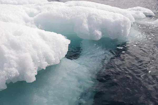 Icebergs Cênicos Antártida Close Dia Ensolarado — Fotografia de Stock