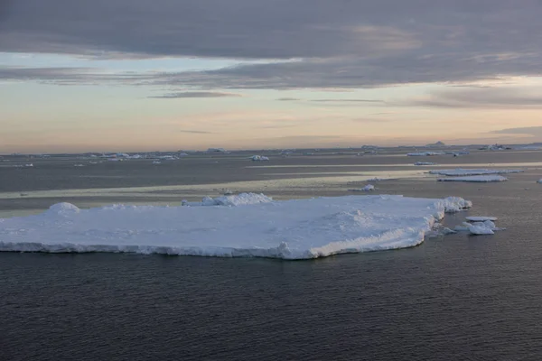 Antarctique Lumière Nuit Jour Polaire — Photo