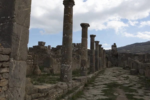 Algérie Ruines Ancienne Ville Romaine Cemil Par Une Journée Nuageuse — Photo