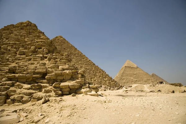 Египетское Плато Гиза Пирамида Хеопса Солнечный День — стоковое фото