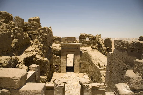 Las Ruinas Egipcias Antiguo Templo Egipcio Oasis Bahariya Día Soleado —  Fotos de Stock