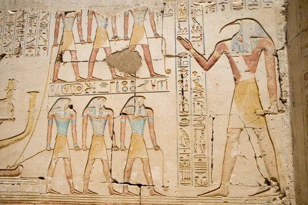 Egito Ruínas Templo Ramsés Abydos Dia Ensolarado — Fotografia de Stock