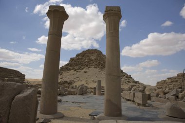 Mısır. Cairo Pyramids Abusir açık güneşli bir