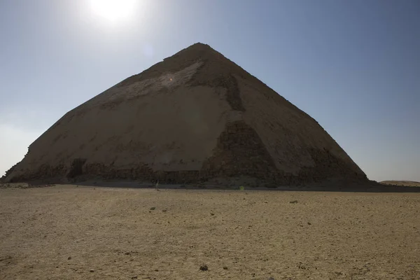 화창한 Dahshur의 이집트 카이로 피라미드 — 스톡 사진