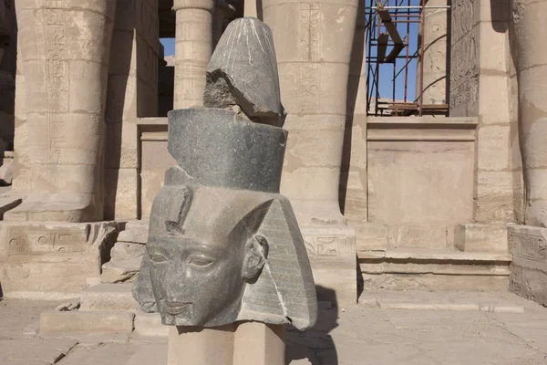 Egipto Templo Luxor Ramsés Claro Día Soleado —  Fotos de Stock
